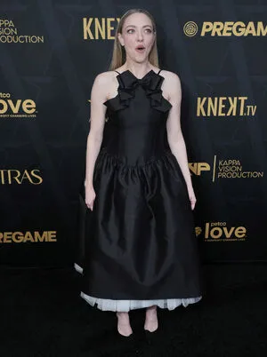 Amanda Seyfried OnlyFans Leaked Free Thumbnail Picture - #nJCXd4ZlnO