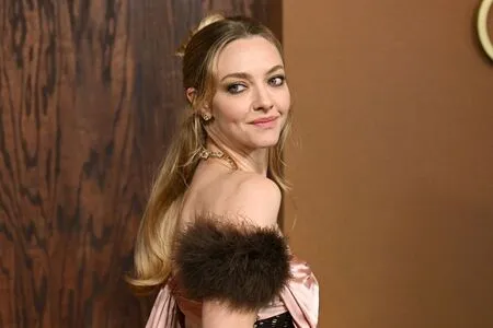Amanda Seyfried OnlyFans Leaked Free Thumbnail Picture - #nzKjJzkaRA
