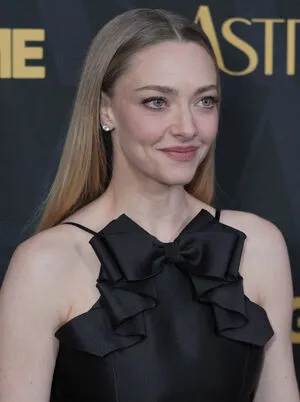 Amanda Seyfried OnlyFans Leaked Free Thumbnail Picture - #opllOHBphq