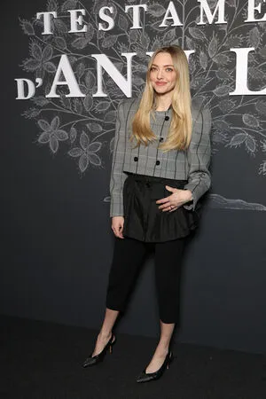 Amanda Seyfried OnlyFans Leaked Free Thumbnail Picture - #qKkQFf0tTy