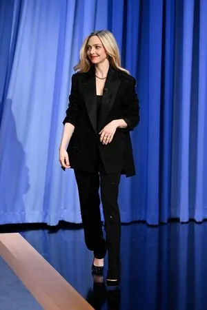 Amanda Seyfried OnlyFans Leaked Free Thumbnail Picture - #qOf5AsA6Ed