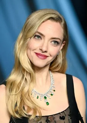Amanda Seyfried OnlyFans Leaked Free Thumbnail Picture - #rwkftElIZq