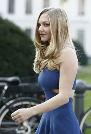 Amanda Seyfried OnlyFans Leaked Free Thumbnail Picture - #tmEESsbzhQ