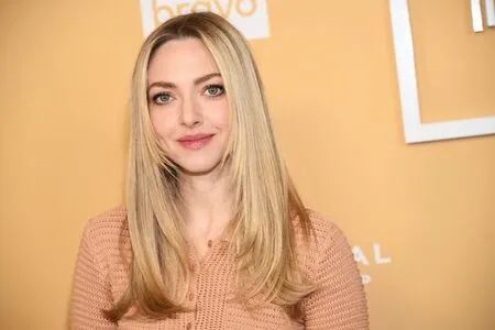 Amanda Seyfried OnlyFans Leaked Free Thumbnail Picture - #uyjAJvIYwf