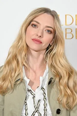Amanda Seyfried OnlyFans Leaked Free Thumbnail Picture - #w3PLEbx0Am