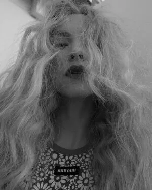 Amanda Seyfried OnlyFans Leaked Free Thumbnail Picture - #w9tOlwGaR2