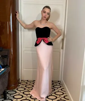 Amanda Seyfried OnlyFans Leaked Free Thumbnail Picture - #wYqhwwGltq