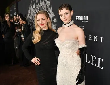 Amanda Seyfried OnlyFans Leaked Free Thumbnail Picture - #zaBGv0AzNT