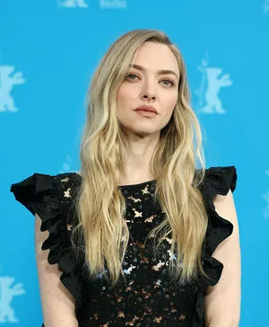Amanda Seyfried OnlyFans Leaked Free Thumbnail Picture - #zgQam37LPL