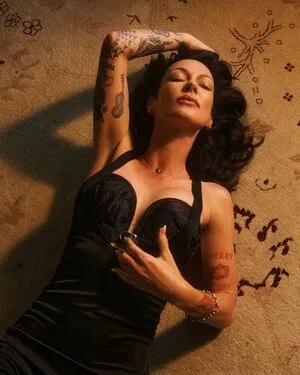 Amanda Shires OnlyFans Leaked Free Thumbnail Picture - #Fbz2IrAfjH