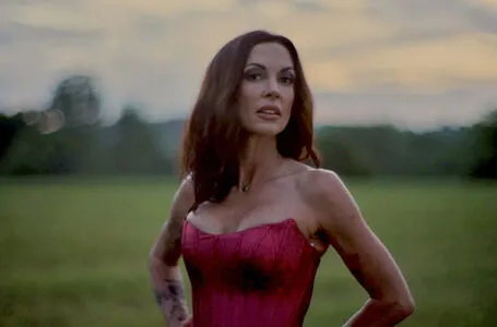 Amanda Shires OnlyFans Leaked Free Thumbnail Picture - #dAAmmwGiAr