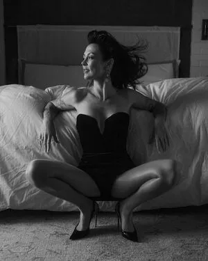 Amanda Shires OnlyFans Leaked Free Thumbnail Picture - #uB9rXsgTOU