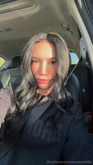 Amanda69x OnlyFans Leaked Free Thumbnail Picture - #OmRHlArNoT