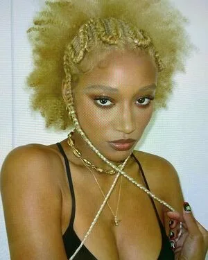 Amandla Stenberg OnlyFans Leaked Free Thumbnail Picture - #oeeQHOrbW6