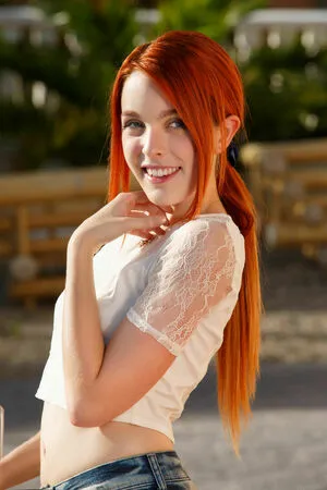 Amarna Miller OnlyFans Leaked Free Thumbnail Picture - #1l8gfD6KHe