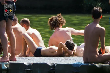 Amateur Voyeur OnlyFans Leaked Free Thumbnail Picture - #MBBCMeC0cm