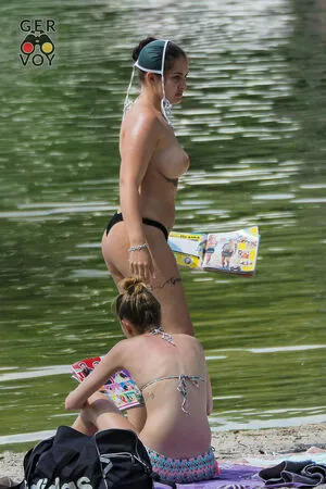 Amateur Voyeur OnlyFans Leaked Free Thumbnail Picture - #NGyuiQGTud