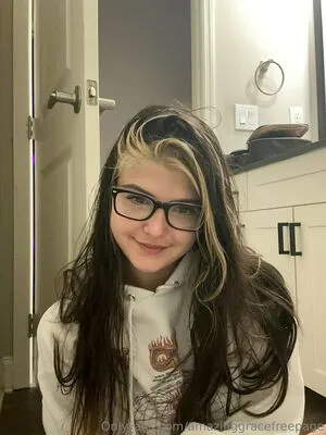 Amazinggracefreepage OnlyFans Leaked Free Thumbnail Picture - #yfrtZTOLK8