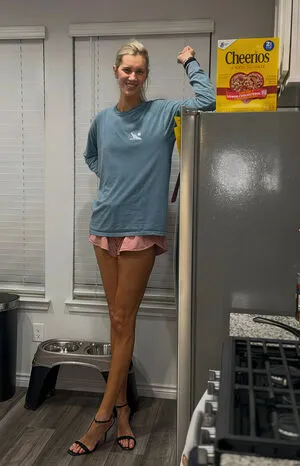 Amazon Allie Amazonalli32 6 10 208 Cm OnlyFans Leaked Free Thumbnail Picture - #FJiI3J5ouu