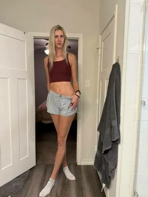 Amazon Allie OnlyFans Leaked Free Thumbnail Picture - #PTBo67hF65