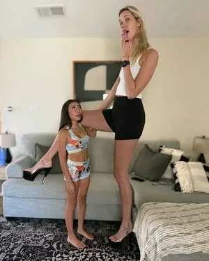 Amazon Allie OnlyFans Leaked Free Thumbnail Picture - #fqEMeqT51h