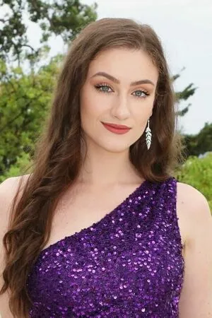 Amber Doig OnlyFans Leaked Free Thumbnail Picture - #a3PLOpSJ6f