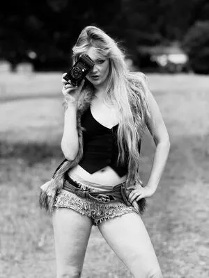 Amber Farndon OnlyFans Leaked Free Thumbnail Picture - #PwWhvwZ2TP