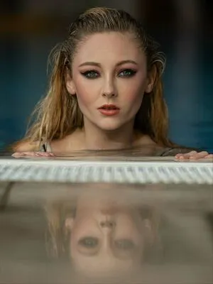 Amber Farndon OnlyFans Leaked Free Thumbnail Picture - #pOU5WTw7II