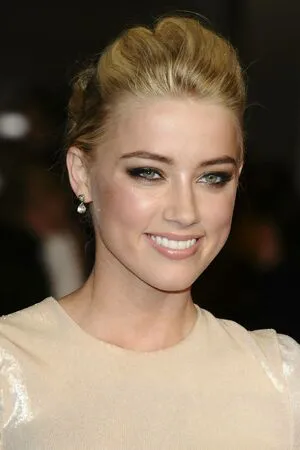 Amber Heard OnlyFans Leaked Free Thumbnail Picture - #2utsJfu30f