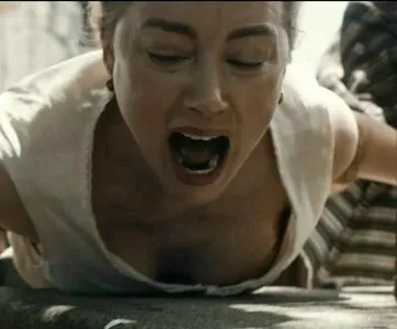 Amber Heard OnlyFans Leaked Free Thumbnail Picture - #4g9MDUKmKH