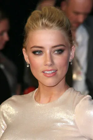 Amber Heard OnlyFans Leaked Free Thumbnail Picture - #L3n4RmTYXt
