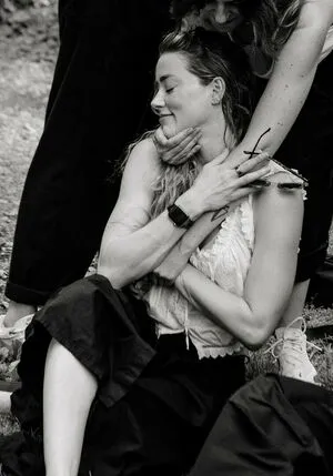 Amber Heard OnlyFans Leaked Free Thumbnail Picture - #UBbRtT5ySS