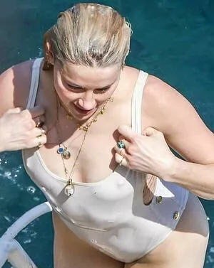 Amber Heard OnlyFans Leaked Free Thumbnail Picture - #Da11TVM71J