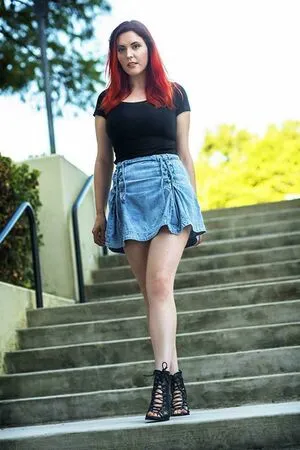 Amber Lee Connors OnlyFans Leaked Free Thumbnail Picture - #a9lNA3S9Wa