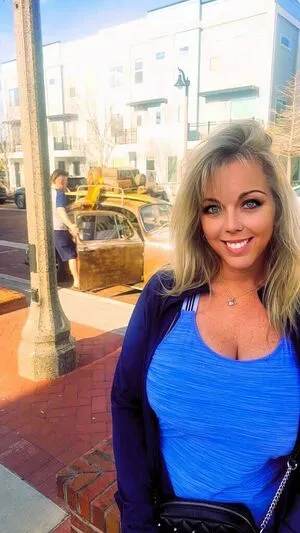 Amber Lynn Bach OnlyFans Leaked Free Thumbnail Picture - #3JV0PKnoce