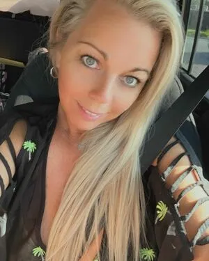 Amber Lynn Bach OnlyFans Leaked Free Thumbnail Picture - #5B2PckOgPo