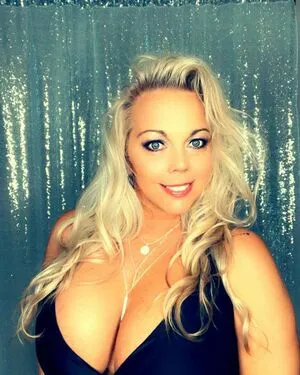 Amber Lynn Bach OnlyFans Leaked Free Thumbnail Picture - #Iw3ngtHlaq