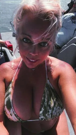 Amber Lynn Bach OnlyFans Leaked Free Thumbnail Picture - #wLAz2UyFMW