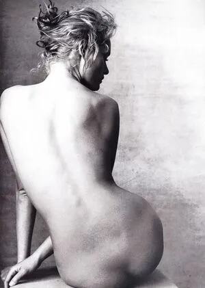 Amber Valletta OnlyFans Leaked Free Thumbnail Picture - #PCmKgJYwIS