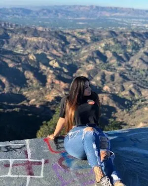 Amberleti OnlyFans Leaked Free Thumbnail Picture - #iGslyEAICK