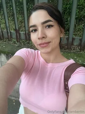 Amberliin OnlyFans Leaked Free Thumbnail Picture - #FpvcK0c9Bq
