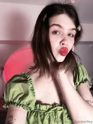 Amberlley OnlyFans Leaked Free Thumbnail Picture - #cArcWszkgm