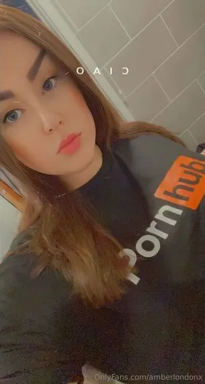 Amberlondonx OnlyFans Leaked Free Thumbnail Picture - #IsqwiXFeNt