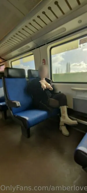 Amberloveae OnlyFans Leaked Free Thumbnail Picture - #FMADALrr1e