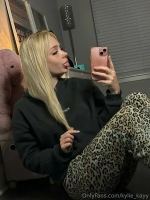 Ambermooody OnlyFans Leaked Free Thumbnail Picture - #p01SpB2a5o