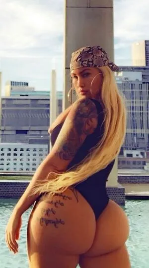 Amberrrnicole OnlyFans Leaked Free Thumbnail Picture - #PQmIjMDAhD