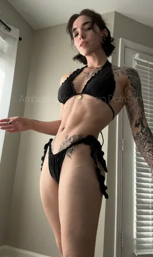 Amberthevalkyrie OnlyFans Leaked Free Thumbnail Picture - #EUJEeJoCum