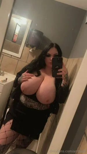Amberx OnlyFans Leaked Free Thumbnail Picture - #NCFVG8XI1Z