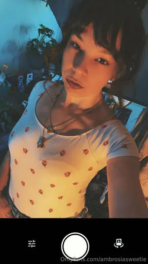 Ambrosiasweetie OnlyFans Leaked Free Thumbnail Picture - #8cLw2ME6op