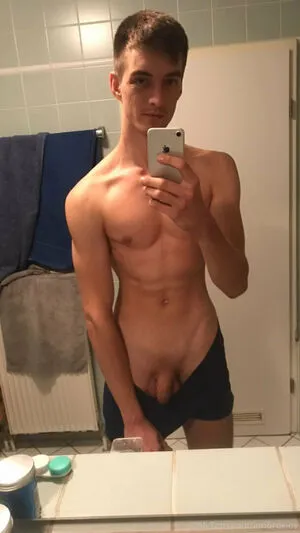 Ambroxios OnlyFans Leaked Free Thumbnail Picture - #3f6kEfh7wC